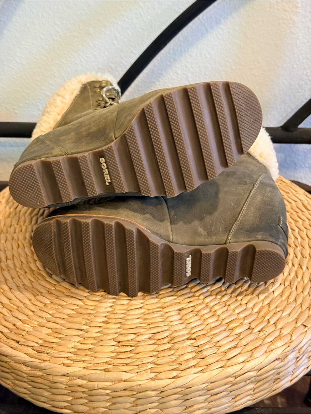 Sorel Olive Green Shearling-Lined Lace-Up Ankle Boots - Picture 9 of 9